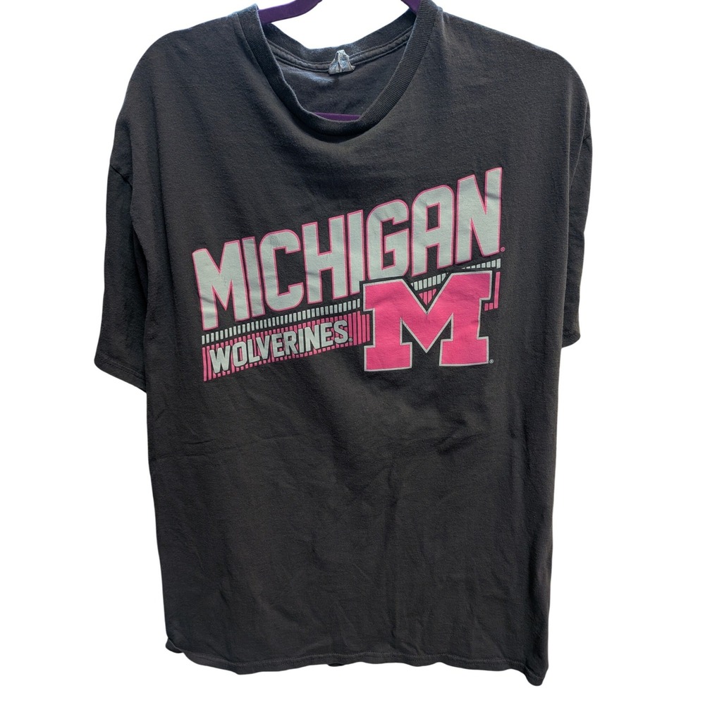 Michigan Wolverines Graphic Tee Gray Black Pink Women Short Sleeve T-Shirt XLL